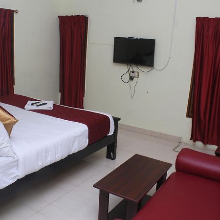 Skyry Hotels T Nagar 첸나이 외부 사진