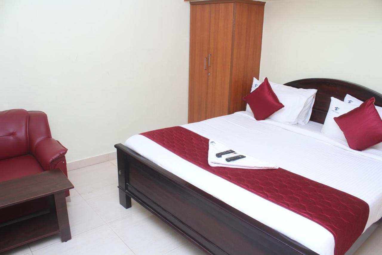 Skyry Hotels T Nagar 첸나이 외부 사진