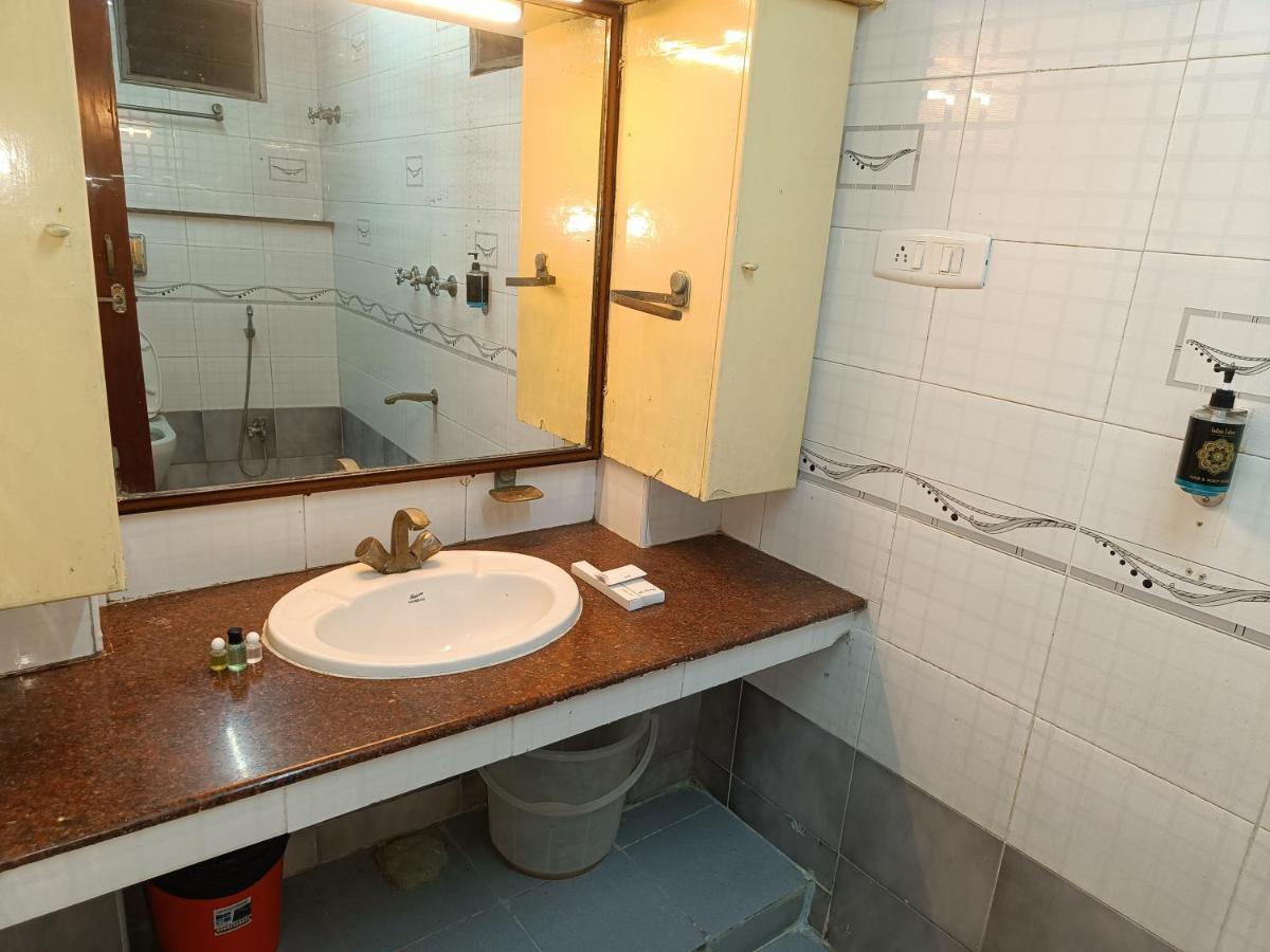 Skyry Hotels T Nagar 첸나이 외부 사진